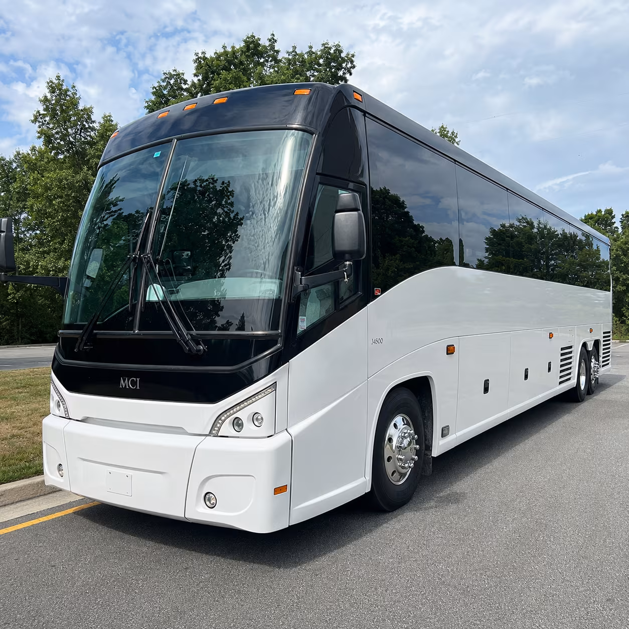 bellflower charter bus rental fleet