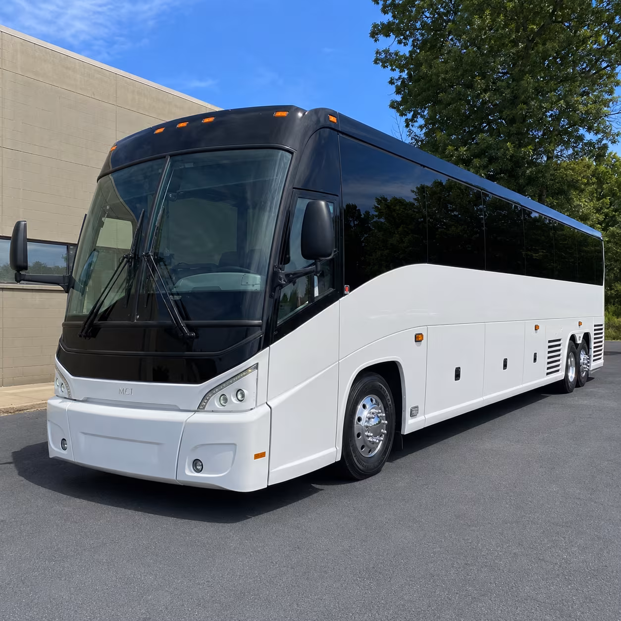choosing the right bus size for your bellflower church group